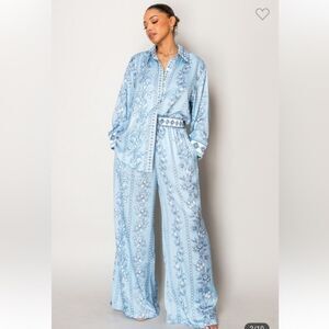 NWOT Endless Moon Blue Silky Palazzo Pants Sz Med